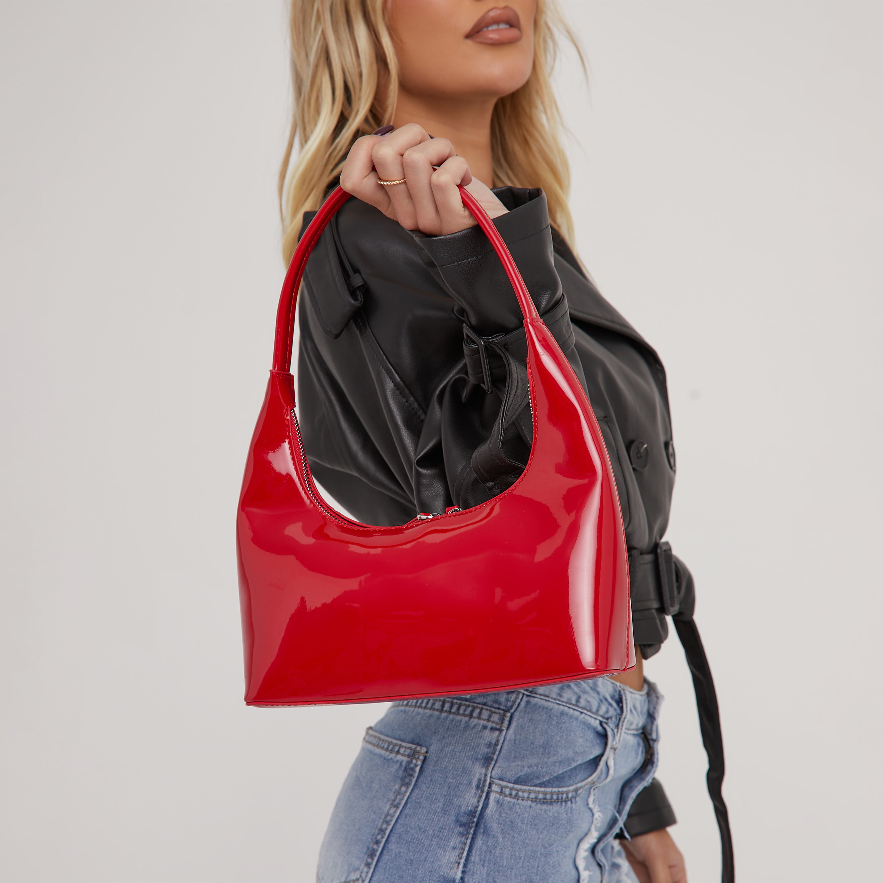 Hibiscus Shaped Shoulder Bag In Red Patent