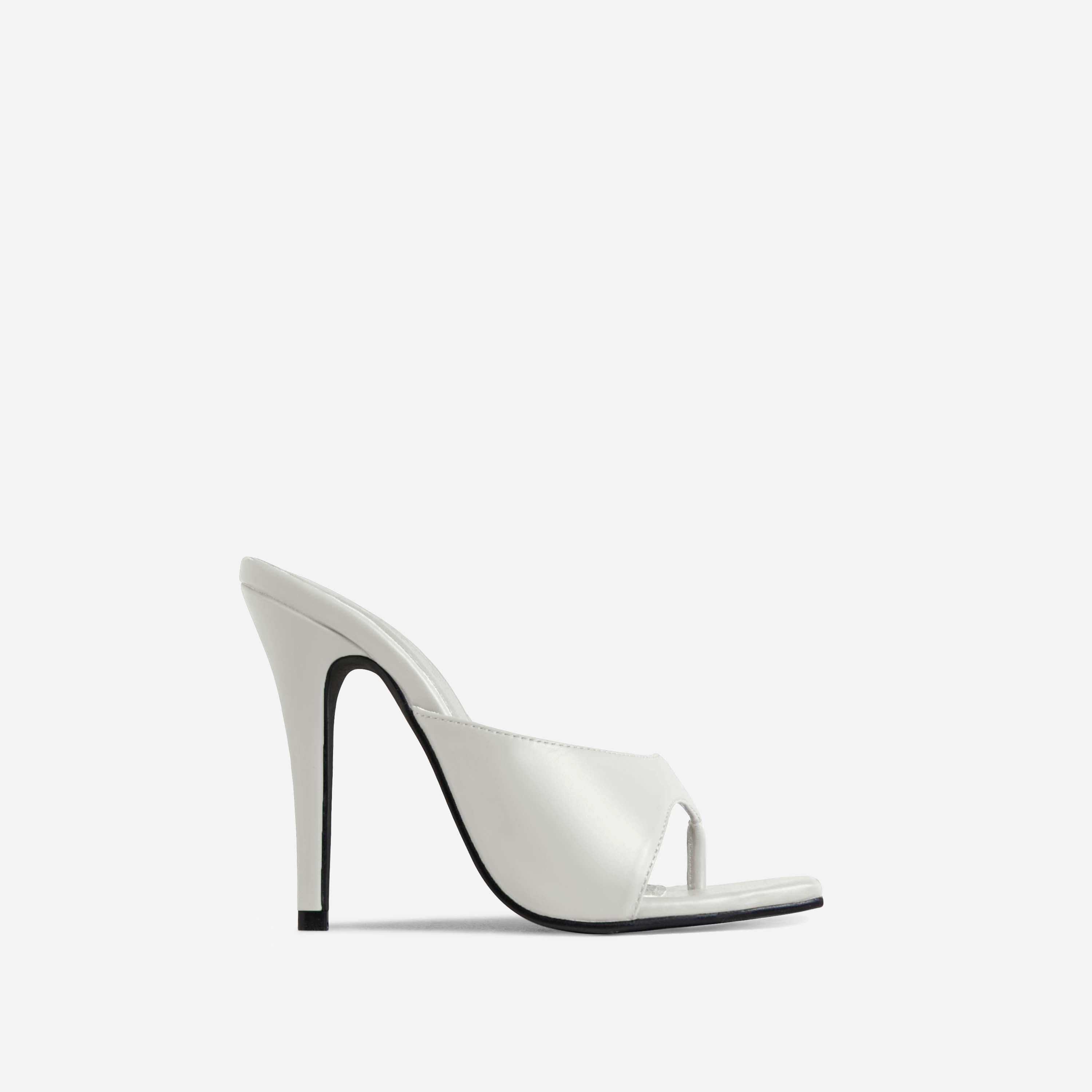 Emmett Thong Strap Square Toe Heel Mule In White Faux Leather, White (EGO SHOES)