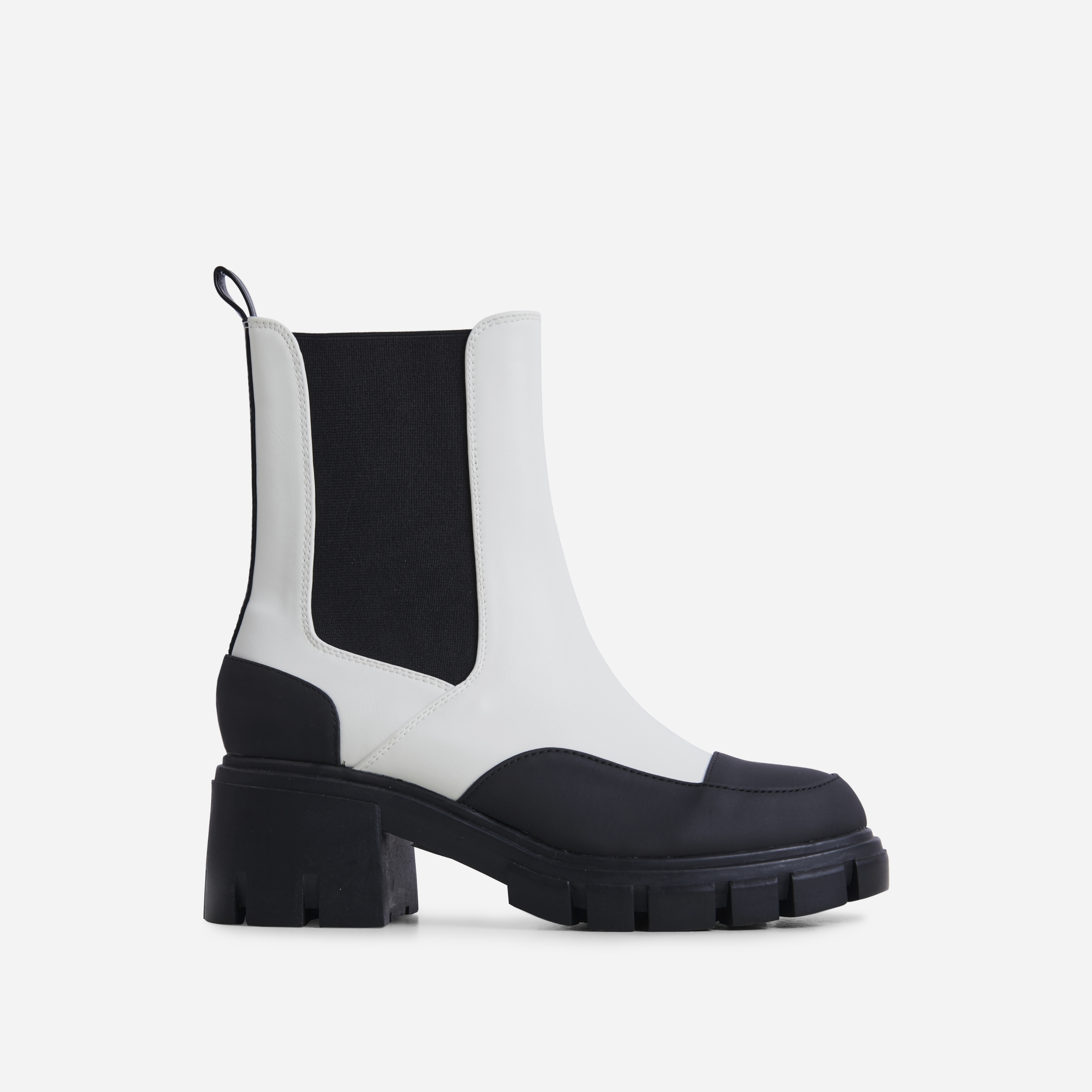 Bianca Chunky Sole Black Side Panel Detail Ankle Chelsea Biker Boot In White Faux Leather, White (EGO SHOES)