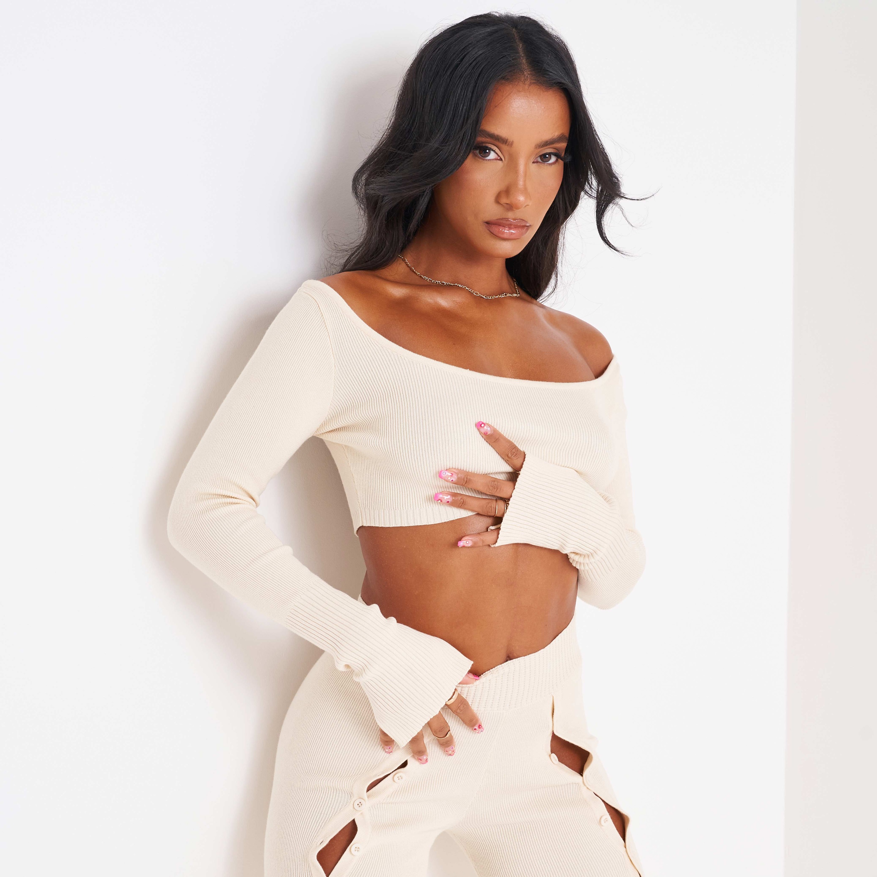 Hunt Scoop Neck Cut Out Thumb Detail Long Sleeve Crop Top In Cream Nude Ribbed Knit UK 12, Nude