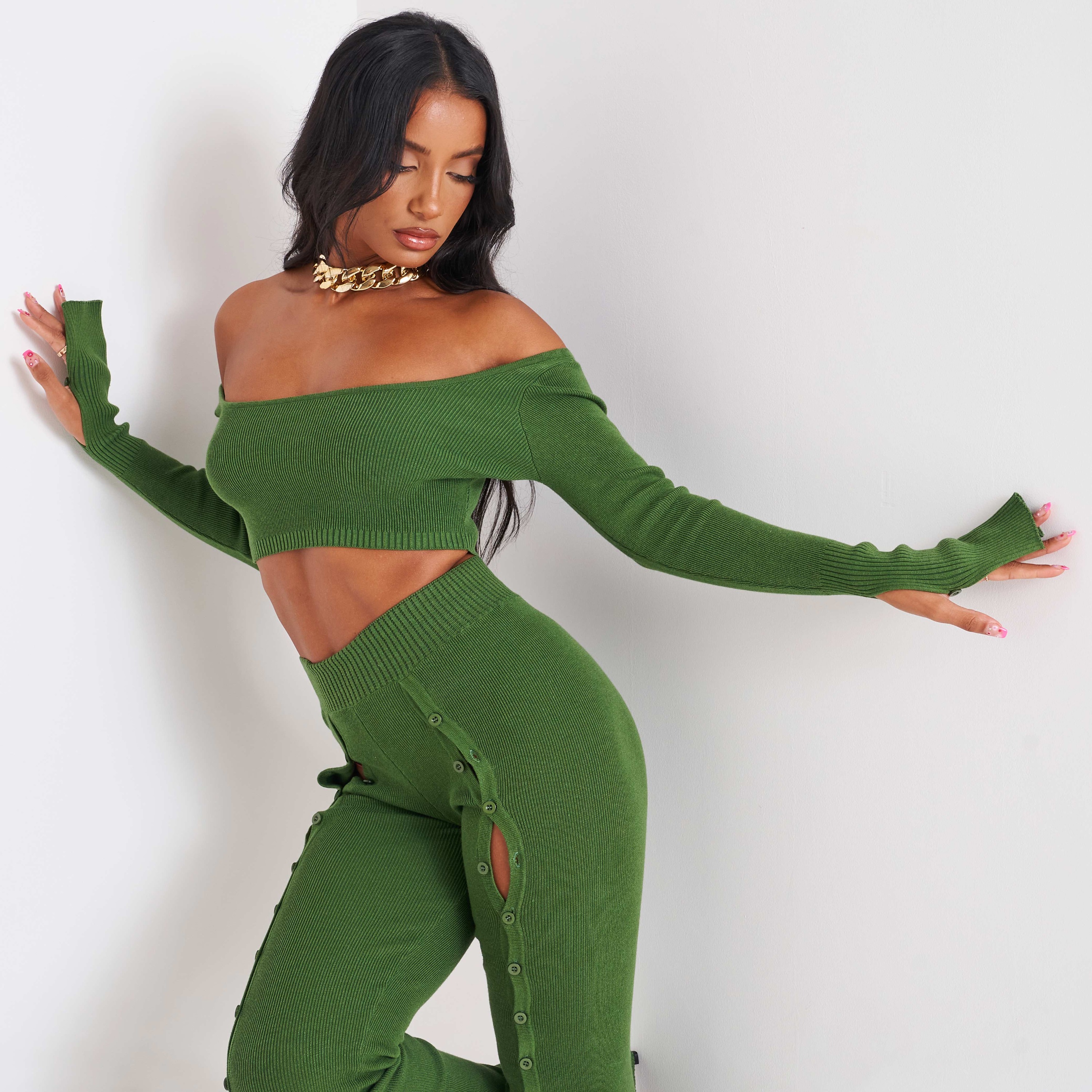 Hunt Scoop Neck Cut Out Thumb Detail Long Sleeve Crop Top In Green Ribbed Knit UK 12, Green
